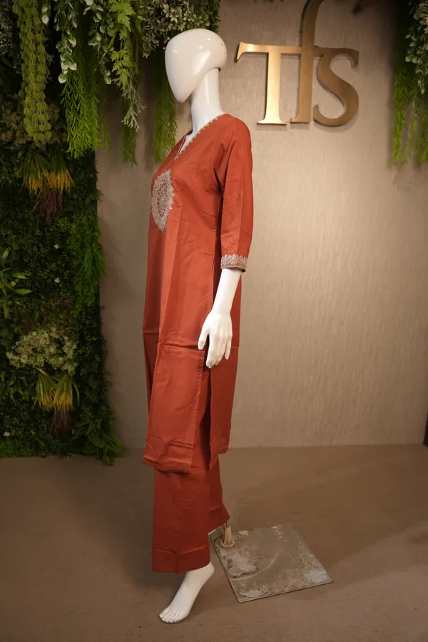 Fanta_Cotton_Embroidered_Suit_For_Women