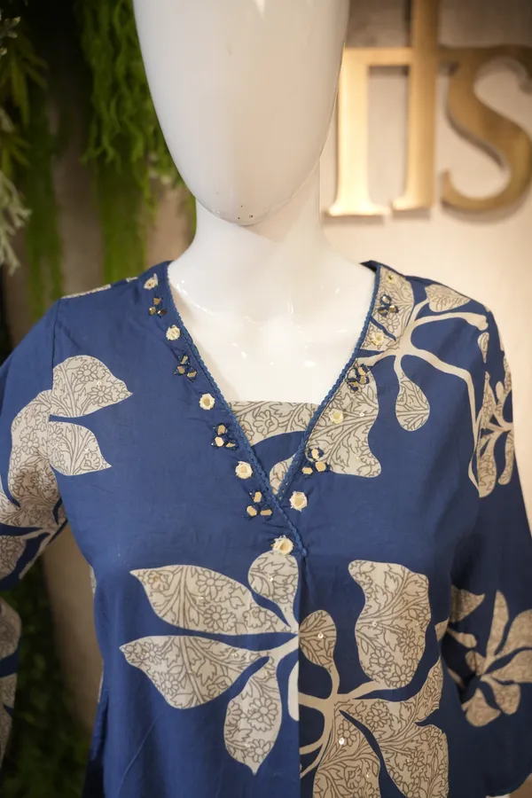 Royal_Blue_Cotton_Printed_Suit_With_Printed_Dupatta_For_Women