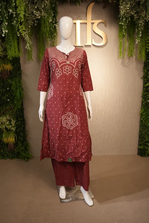 Maroon_Cotton_Bandhani_Suit_With_Bandhani_Printed_Dupatta_For_Women