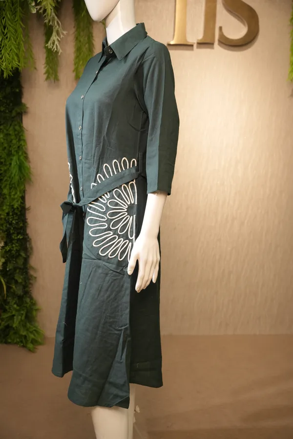 Bottle_Green_Cotton_Kurti_For_Women
