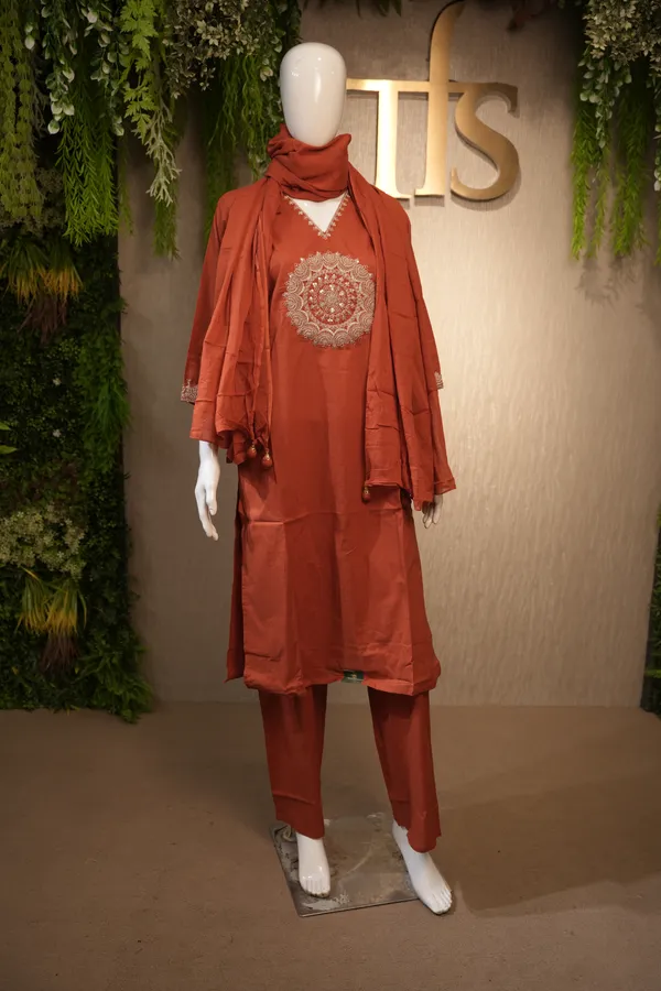 Fanta_Cotton_Embroidered_Suit_For_Women