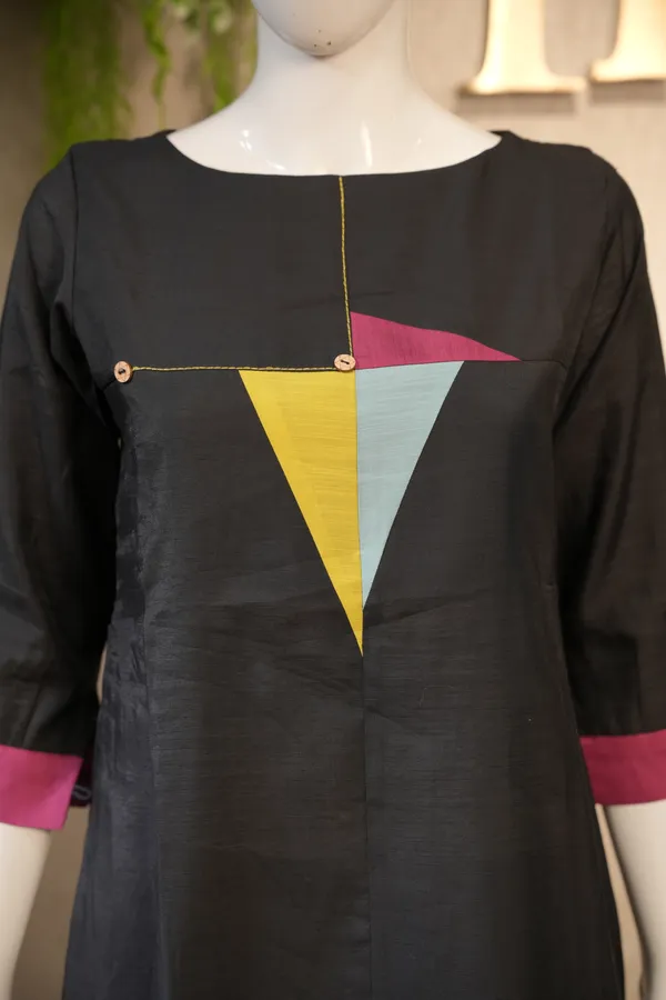 Black_Cotton_Suit_For_Women