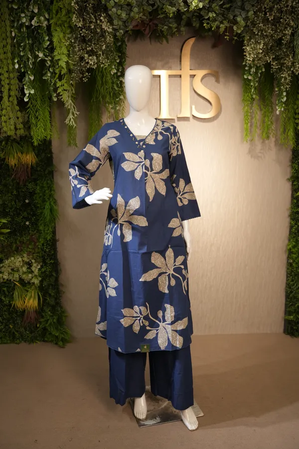 Royal_Blue_Cotton_Printed_Suit_With_Printed_Dupatta_For_Women