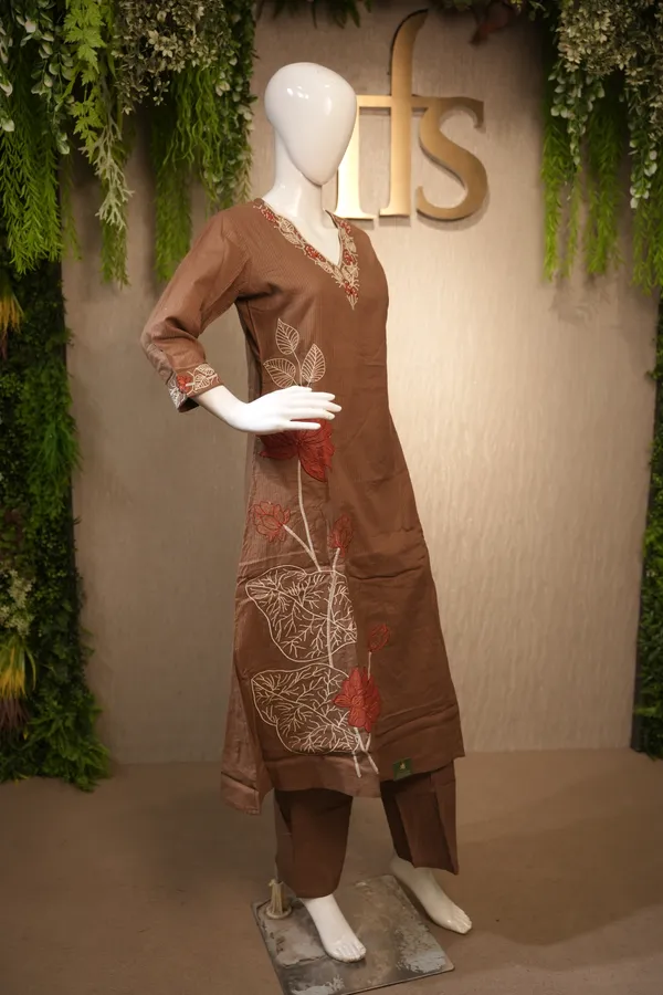 Chocolate_Brown_Cotton_Suit_With_Dupatta_For_Women