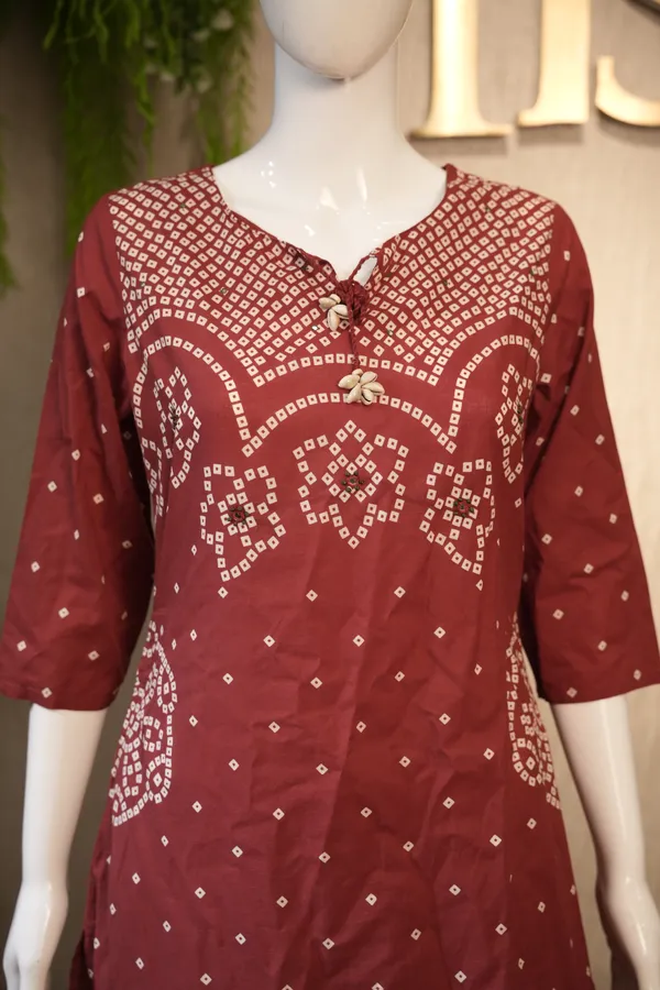 Maroon_Cotton_Bandhani_Suit_With_Bandhani_Printed_Dupatta_For_Women