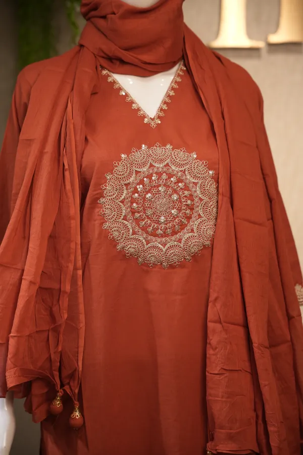 Fanta_Cotton_Embroidered_Suit_For_Women