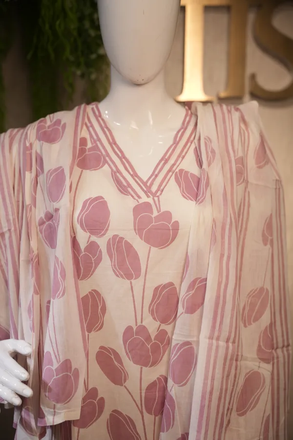 Cream_Cotton_Printed_Suit_With_Dupatta_For_Women