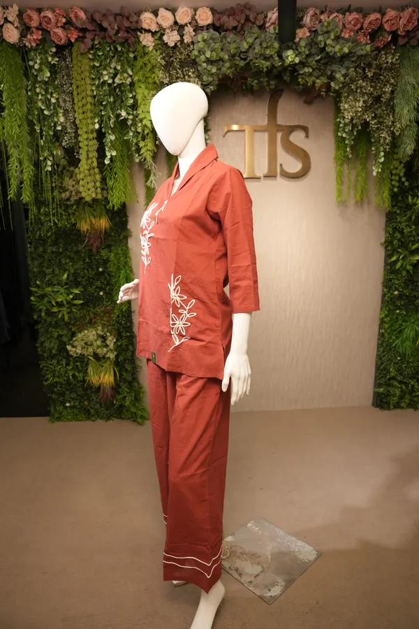 Red_Cotton_Thread_Work_Coord_Set_For_Women