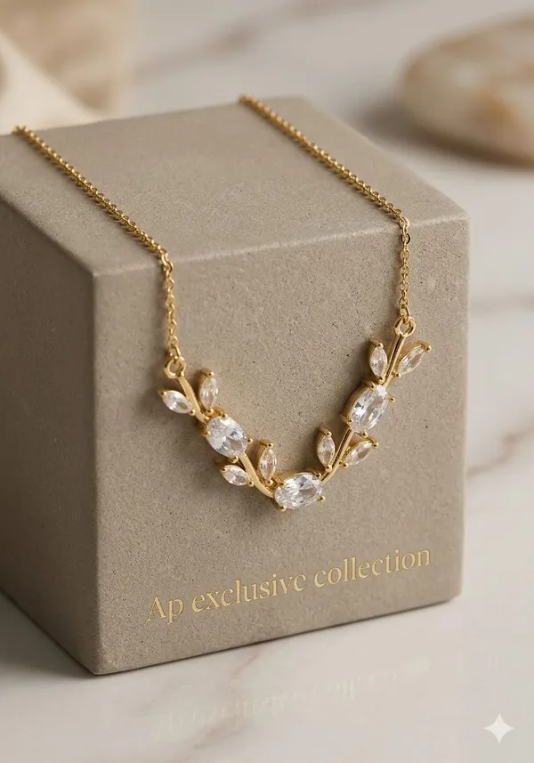 Gold-Plated_Crystal_Leaf_Design_Necklace_for_Women