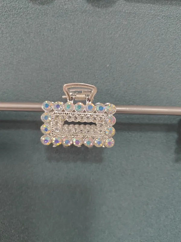 Silver_Rhinestone_Rectangular_Hair_Claw_Clip_For_Women