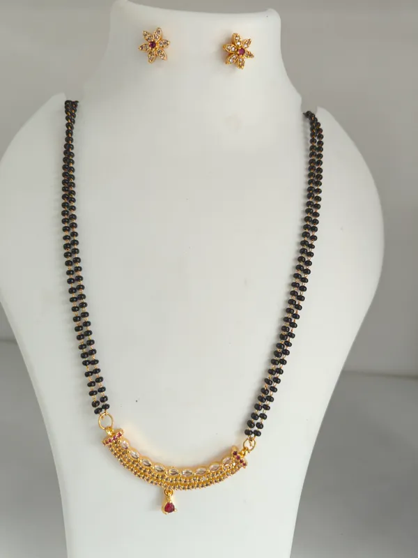 Golden_Black_Beaded_Mangalsutra_Necklace_Set_With_Earrings