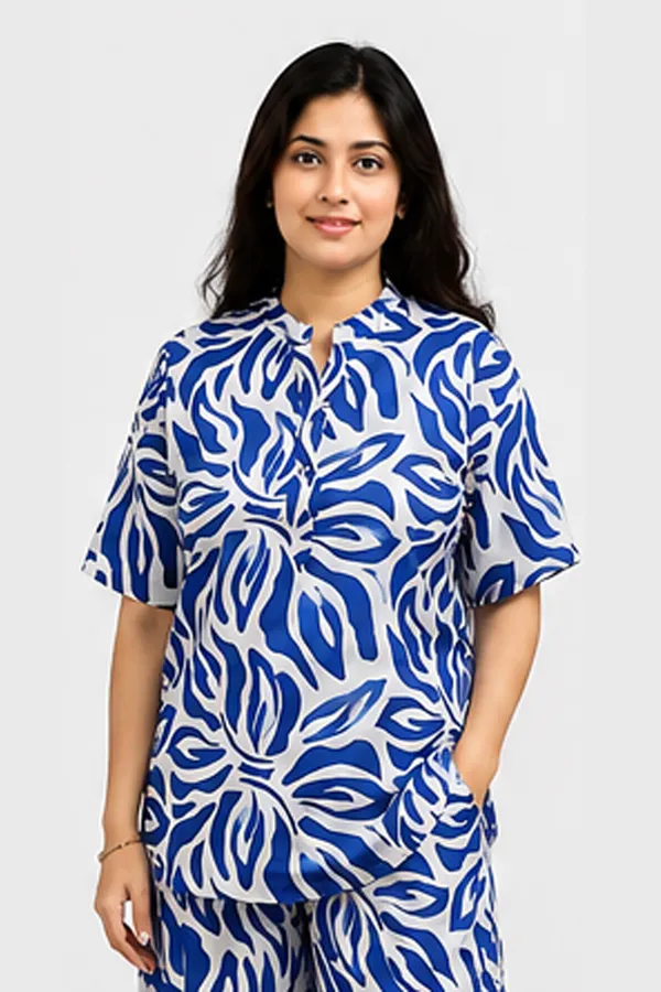 Women_Blue_&_White_Abstract_Floral_Printed_Rayon_Co-Ord_Set