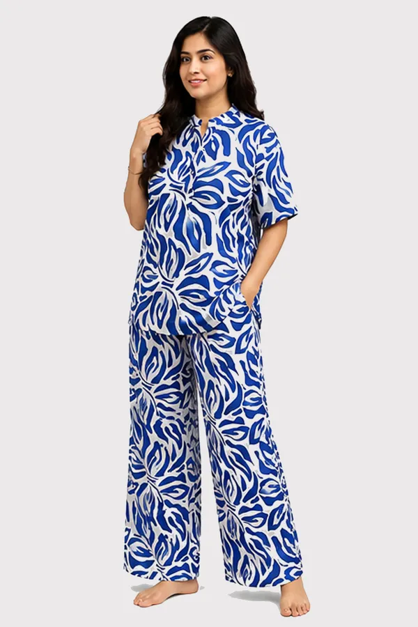 Women_Blue_&_White_Abstract_Floral_Printed_Rayon_Co-Ord_Set
