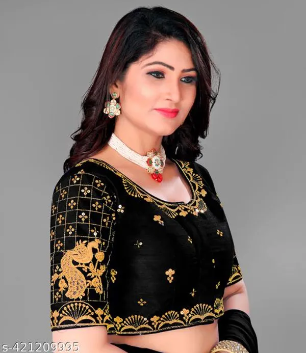 Women_Readymade_Classic_Blouse