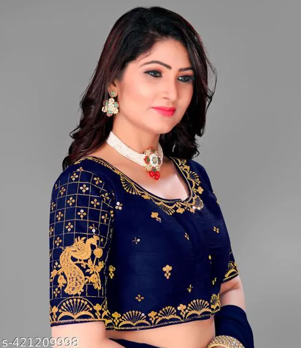 Women_Readymade_Classic_Blouse