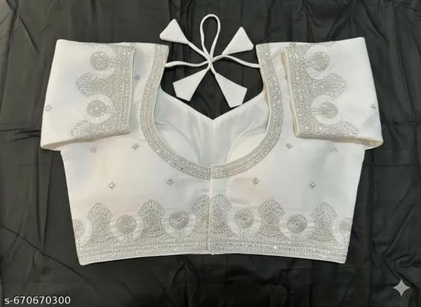 Embroidered_Blouse_Design_From_Traditional_Different_Embrodety_Blouse