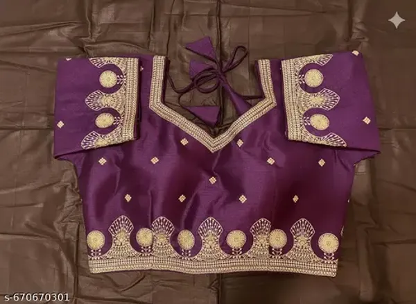 Embroidered_Blouse_Design_From_Traditional_Different_Embrodety_Blouse