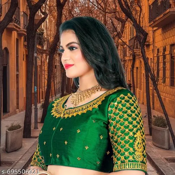 Latest_And_Graceful_Phantom_Woman_Embroidery_Blouse_Unique_Design_Blouse_Top_Quality_Blouse_Design