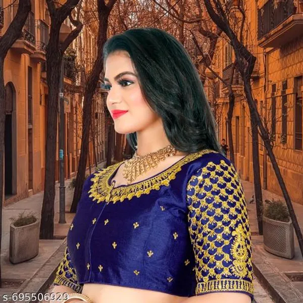 Latest_And_Graceful_Phantom_Woman_Embroidery_Blouse_Unique_Design_Blouse_Top_Quality_Blouse_Design
