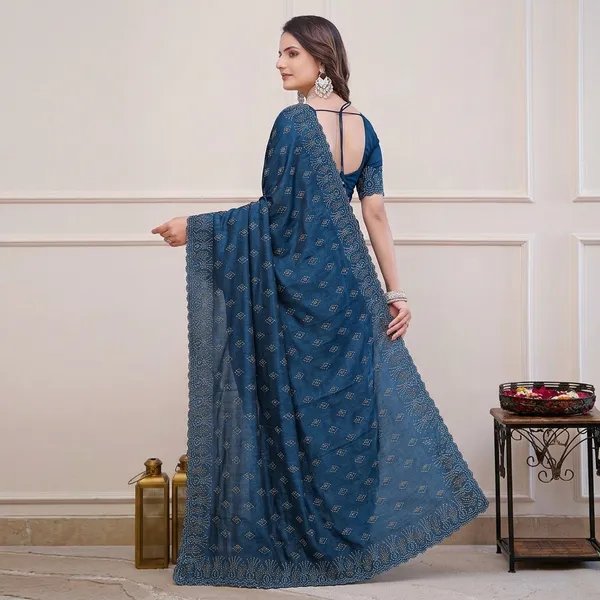 Navy_Blue_Chiffon_Geometric_Print_Saree_For_Women