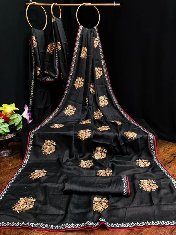 Black_Georgette_Floral_Embroidered_Saree_For_Women