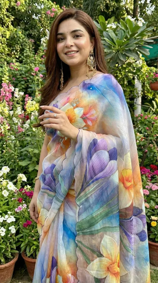 Rainbow_Pastel_Floral_Print_Georgette_Saree_With_Delicate_Hand_Work_&_Blouse_Piece