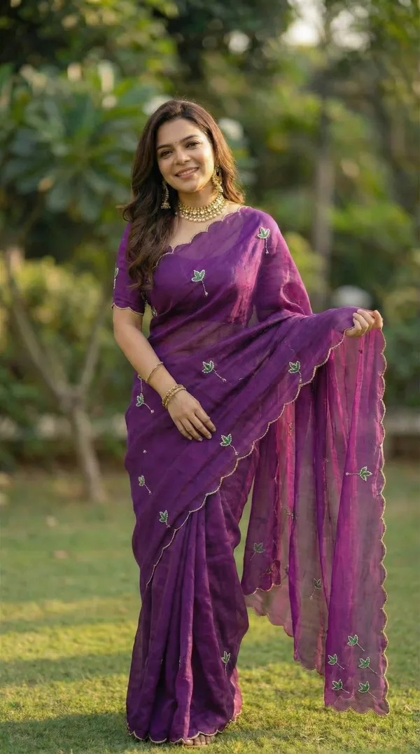 Deep_Wine_Space_Silk_Saree_with_Handwork_&_Blouse_Piece