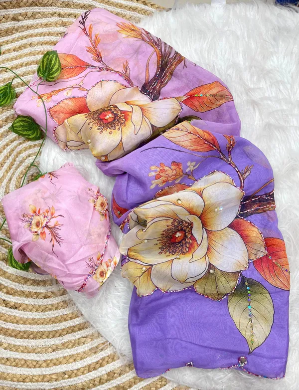 Lilac_Bloom_Chinon_Silk_Khatli_Saree_with_Hand_work_&_Blouse_Piece