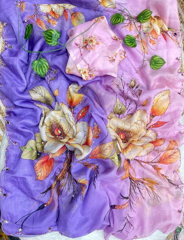 Lilac_Bloom_Chinon_Silk_Khatli_Saree_with_Hand_work_&_Blouse_Piece