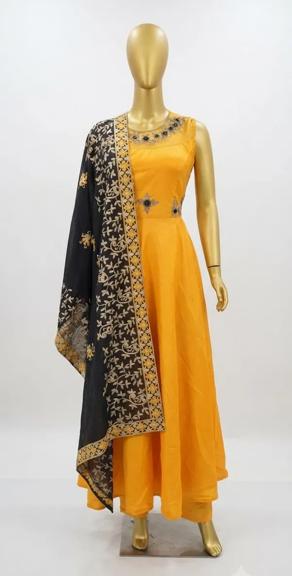 Orange_Tunic_Gown_with_Contrast_Embroidered_Dupatta