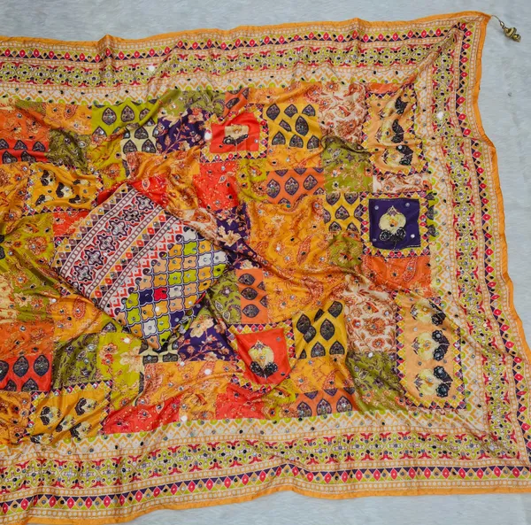 Rangeeli_Patchwork_Mirror_Chinnon_Silk_Saree_with_Hand_work_&_Blouse_Piece