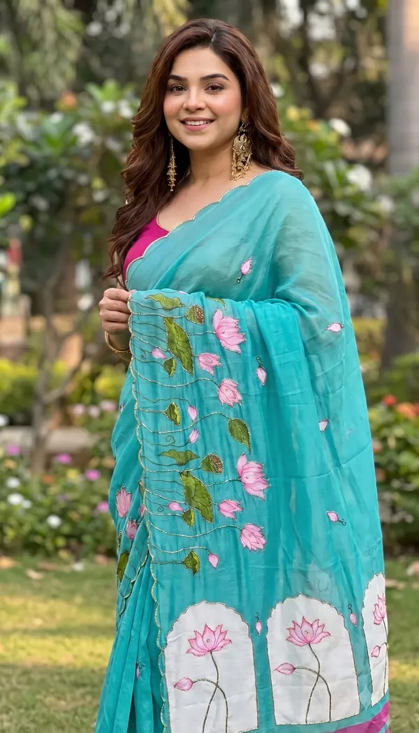 Firozi_Kamal_Digital_Print_Khatli_Handwork_Saree_With_Heavy_Border_&_Blouse_Piece