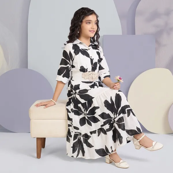 Black_White_Floral_Print_Relaxed_Maxi_Dress_For_Girls
