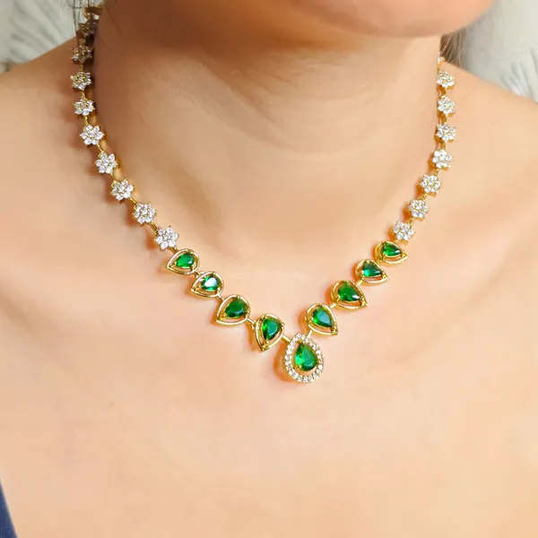 Gold_Green_Stone_Floral_Necklace_Set_With_Matching_Earrings