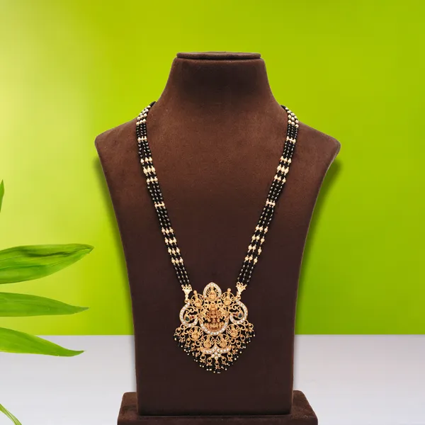 Gold_Plated_Black_Beaded_Temple_Jewellery_Necklace_Set_For_Women