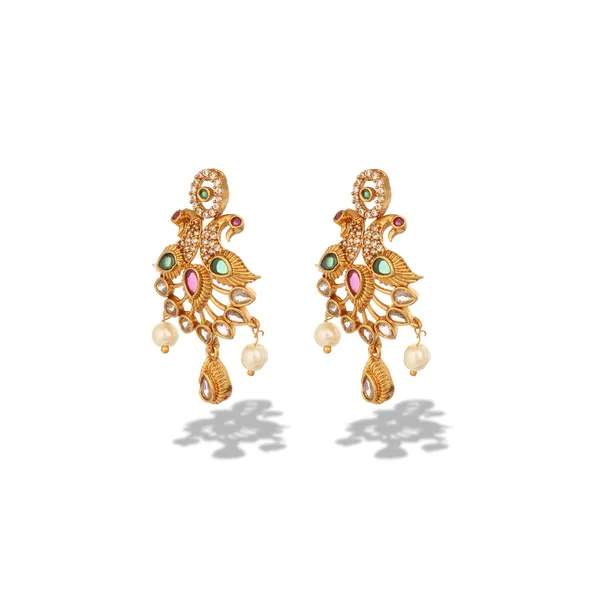 Antique_Gold_Brass_Zircon_American_Diamond_Necklace_Set_For_Women