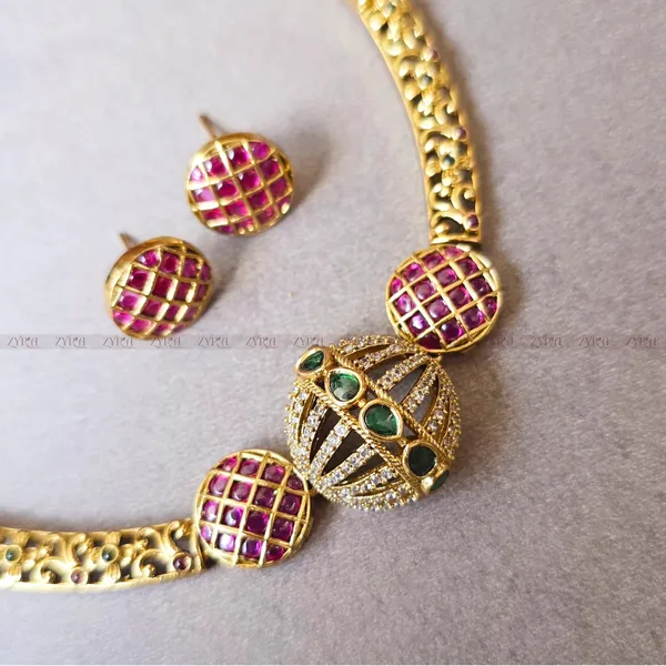 Gold_Plated_Ruby_Stone_Studded_Necklace_Set_For_Women