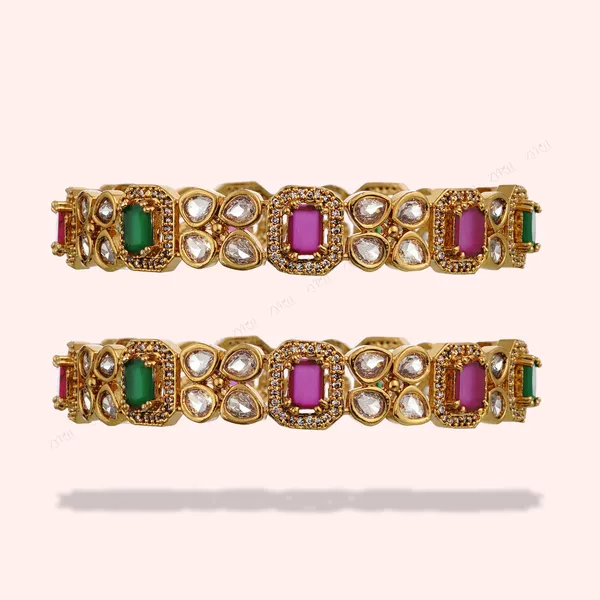 Gold_Tone_Antique_Finish_Kundan_Bangle_Set