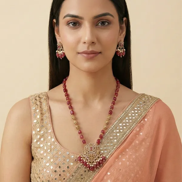 Red_Beaded_Gold_Tone_Kundan_Necklace_Set_With_Earrings