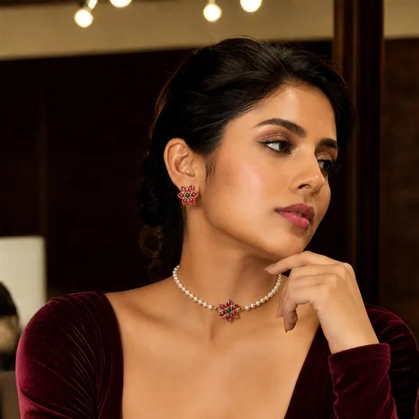Kundan_Floral_Choker_Necklace_Set_With_Pearl_Chain_Gold_Plated_Pink_And_Green_Stone_Necklace_Set_For_Women_And_Girls