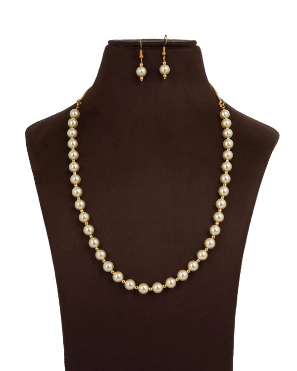 Classic_Pearl_Necklace_Set_With_Earrings_Gold_Plated_Chain_Stylish_Moti_Mala_Jewellery_Set_Elegant_Gift_