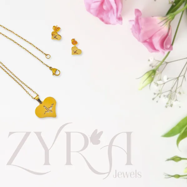 Yellow_Gold_Heart_Pendant_Necklace_With_Matching_Stud_Earrings_Set