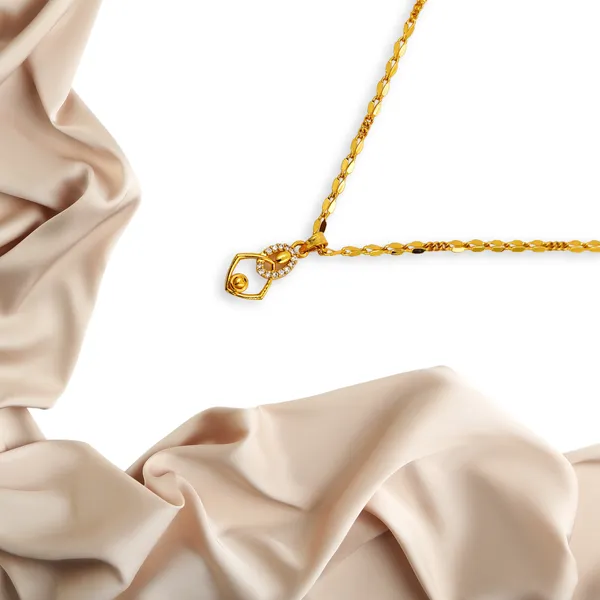 Gold-Toned_Chain_Necklace_With_Geometric_Pendant