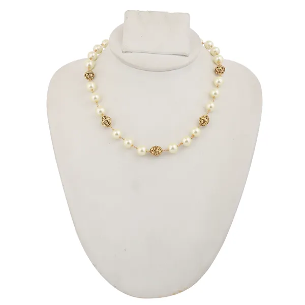 Gold_Tone_Pearl_Beaded_Necklace_With_Decorative_Accents_For_Women