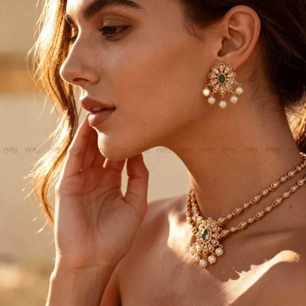 Gold_Plated_Double_Layer_Zircon_Choker_Necklace_Set_With_Earrings_(Green)