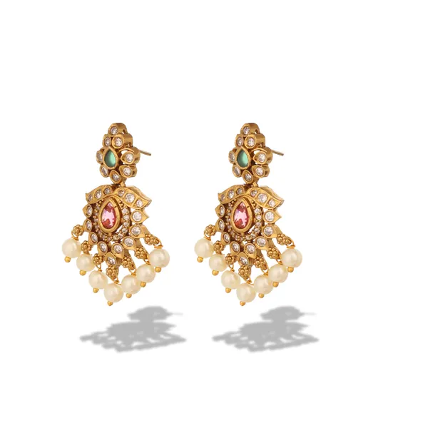 Gold_Plated_Kundan_Pearl_Drop_Necklace_Set_For_Women