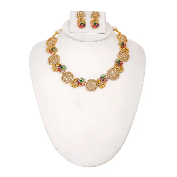 Gold_Plated_Floral_Necklace_And_Earrings_Set_For_Women