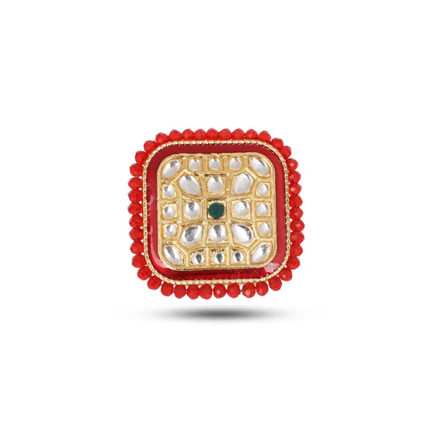 Red_Kundan_Ring_With_Green_Stone_Accent