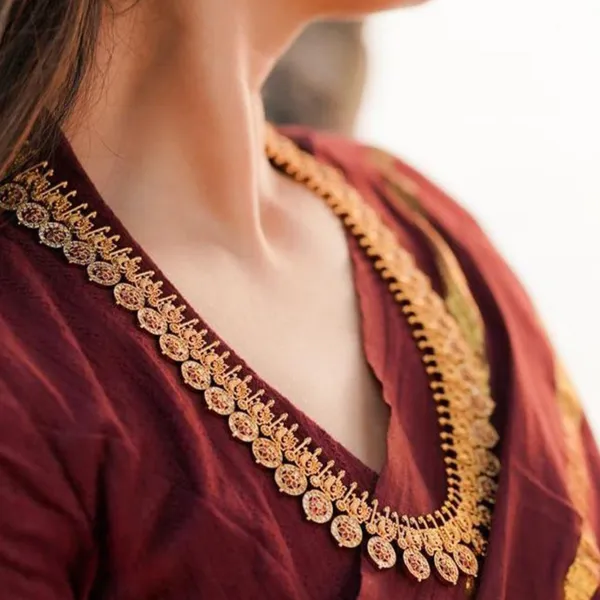 Antique_Gold_Brass_Ad_Cz_Necklace_Set_With_Earrings_For_Women