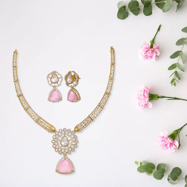 Antique_Gold_Moissanite_Pink_Stone_Necklace_Set_For_Women